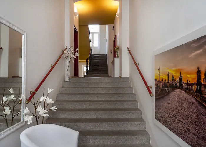 Aparthotel Vocelova