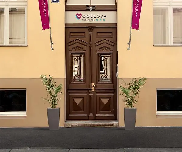 Aparthotel Vocelova
