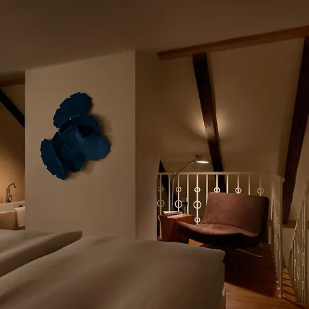 Vocelova 4* Prague