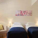 Vocelova 4* Prága