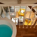 Vocelova 4*